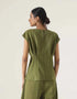 SLEEVESLESS FITTED BLOUSE